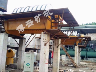 盤式過濾機(jī)安裝現(xiàn)場(chǎng)